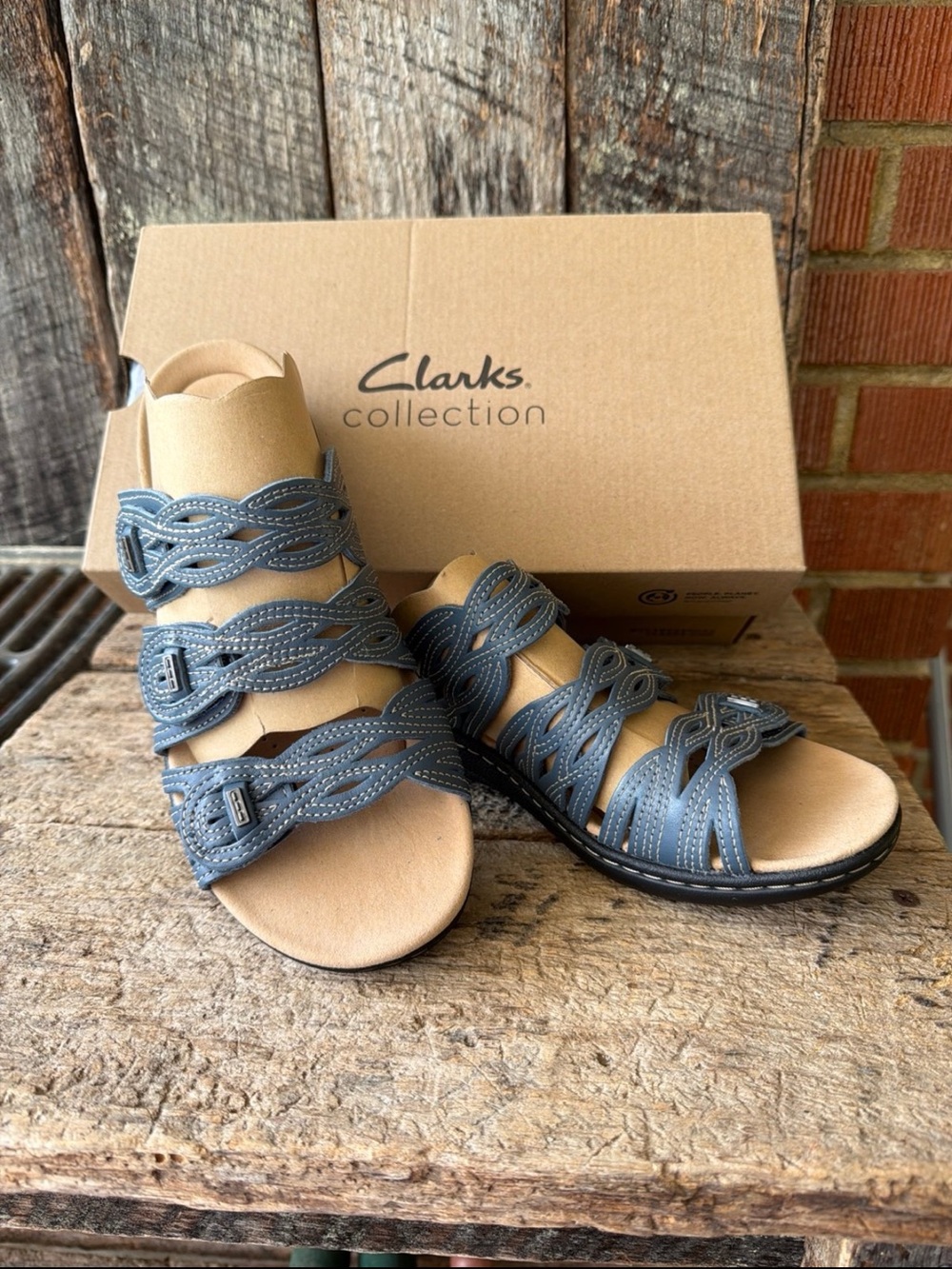Clarks Collection Women's Blue Slip-On Clog Mules Leather Upper NIB 8.5 W